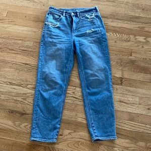 American Eagle mom jeans